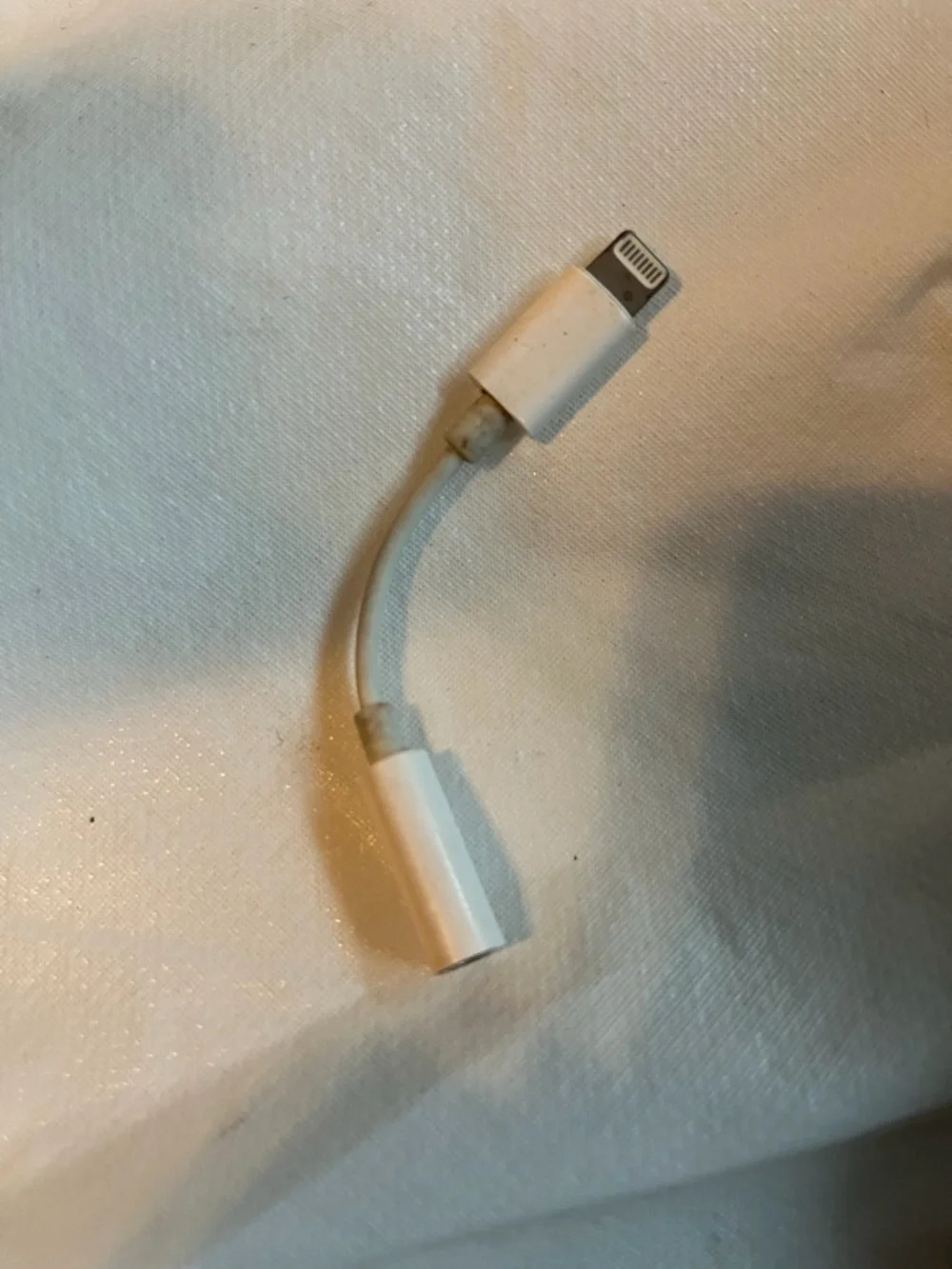 Apple Lightning to 3.5mm Audio Adapter - White